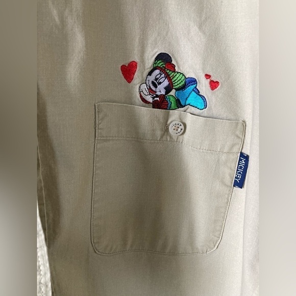 Mickey Unlimited button down Mickey Minnie shirt long sleeve 100% cotton Medium - Picture 3 of 10